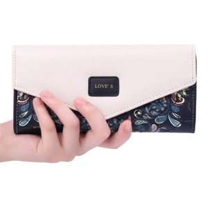 Women's Envelope Leather Wallet